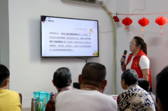 江苏大学法学院成功开展“普法进社区,护老零距离”暑期社会实践活动
